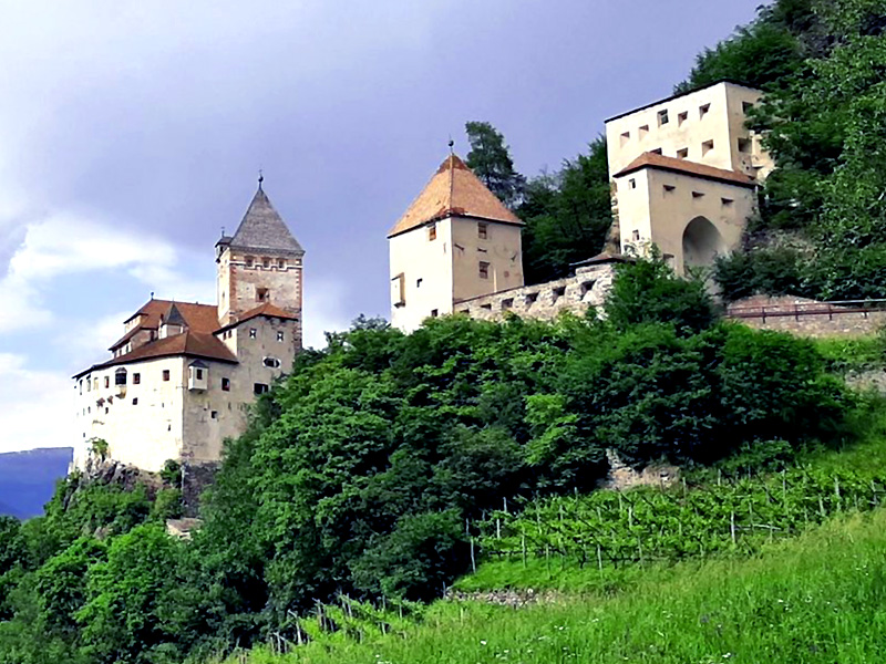 Castello Trotsburg